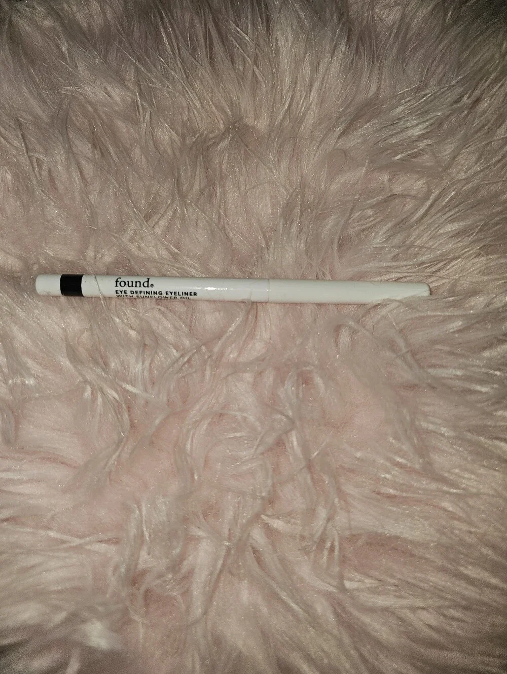 found. Eye Defining Eyeliner Pencil — black